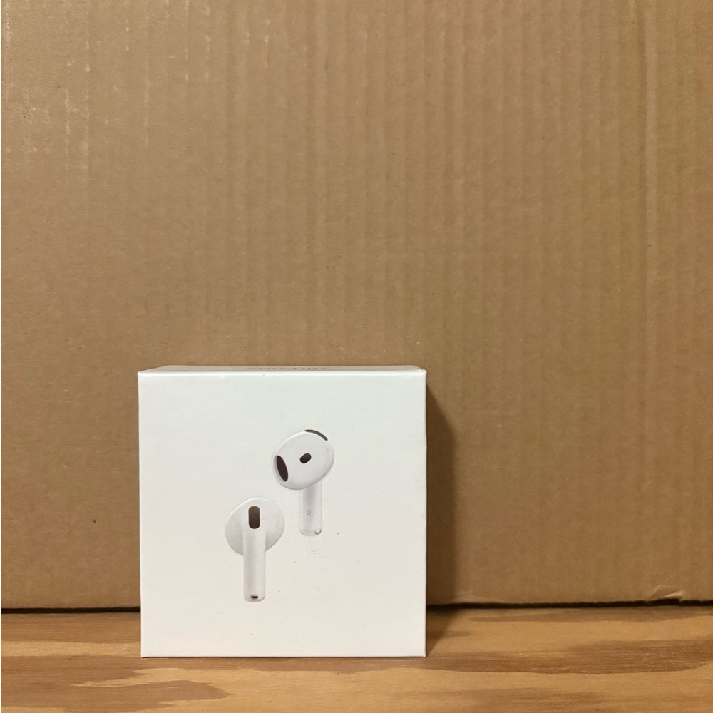 AirPods 4th gen active noise cancellation